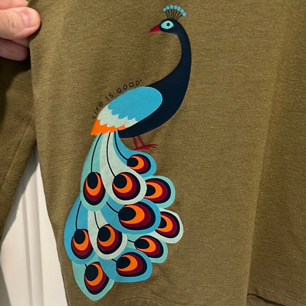 Life Is Good Peacock 🦚 Olive Green Women's sweatshirt